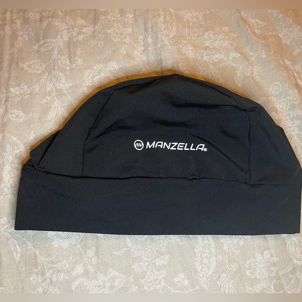 Manzella Vapor Hat Black